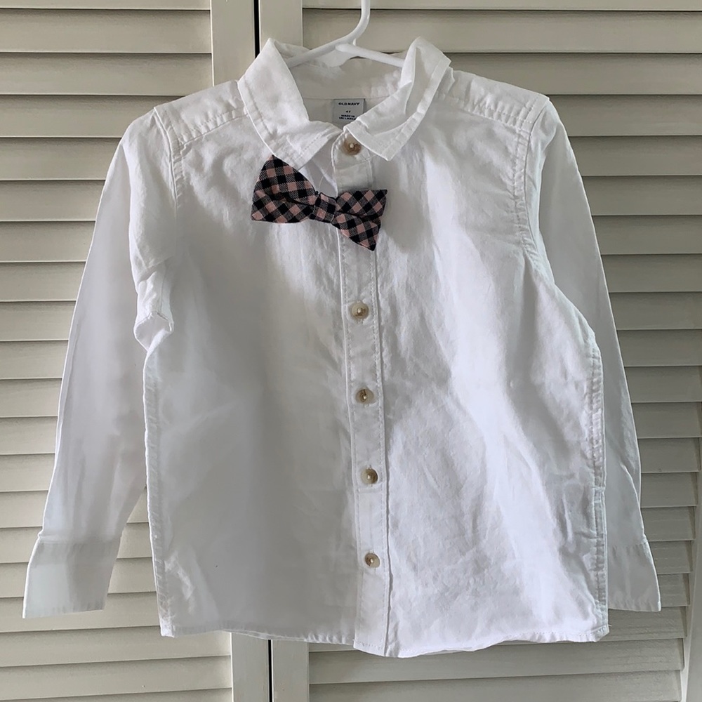 Old Navy Button Down Shirt with Bow tie